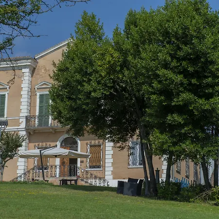 Tenuta Colle Sereno Bed & Breakfast 3*