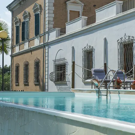 Tenuta Colle Sereno 3*