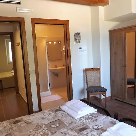 Nocleg ze śniadaniem Tenuta Colle Sereno 3*
