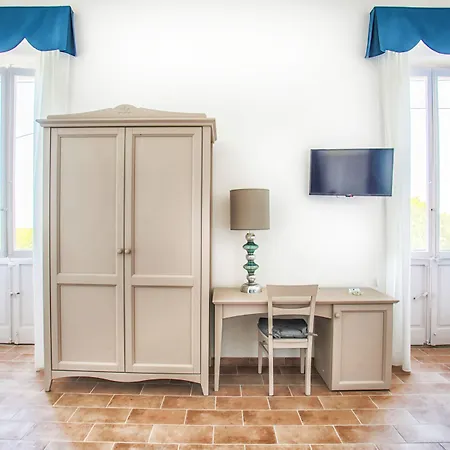 Tenuta Colle Sereno Bed & Breakfast 3*