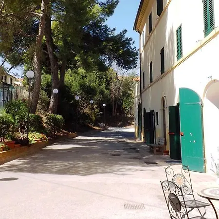 Tenuta Colle Sereno Frühstückspension
