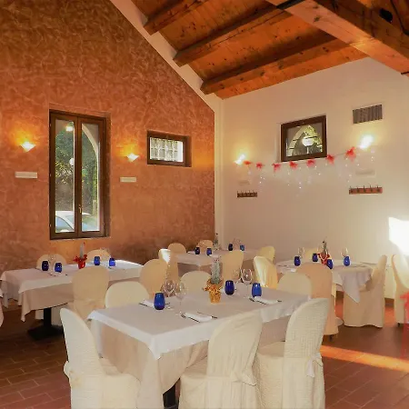 Tenuta Colle Sereno 3* Montemarciano